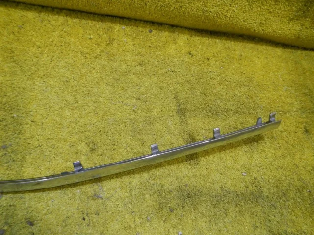 Накладка переднего бампера для Mercedes-Benz S class W222 2013-2017 на фотографиях