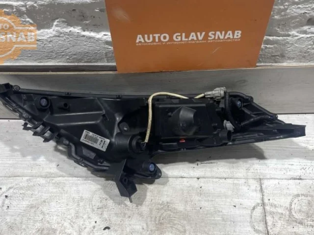 Повторитель поворотника передний правый для Nissan Juke YF15 rest 2014-2020 на фотографиях