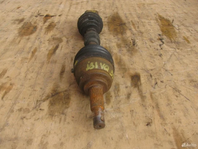 Привод передний левый для Nissan Teana J31 2003-2007 на фотографиях