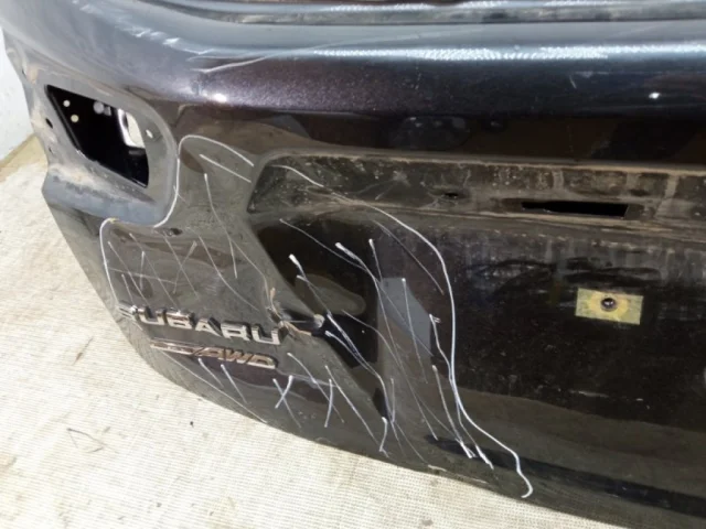 Крышка багажника для Subaru XV GT/G24 2017+ на фотографиях