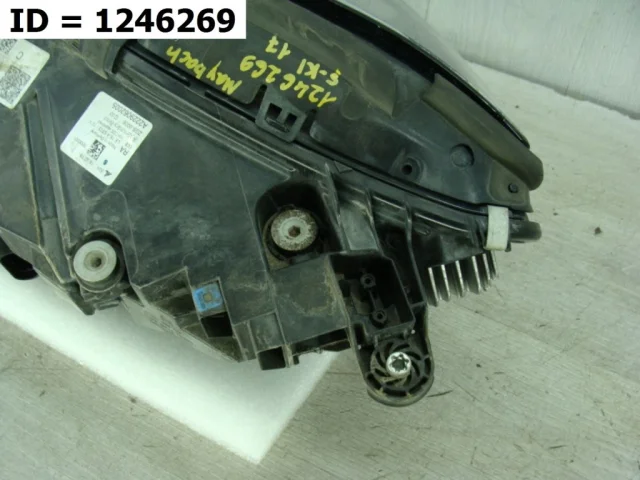 Фара правая для Mercedes-Benz S class X222 Maybach 2017-2019 на фотографиях