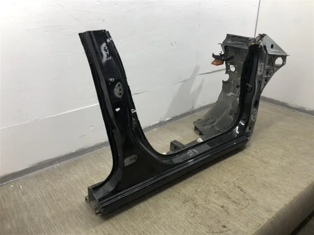 Порог правый для Subaru XV GT/G24 2017+ на фотографиях