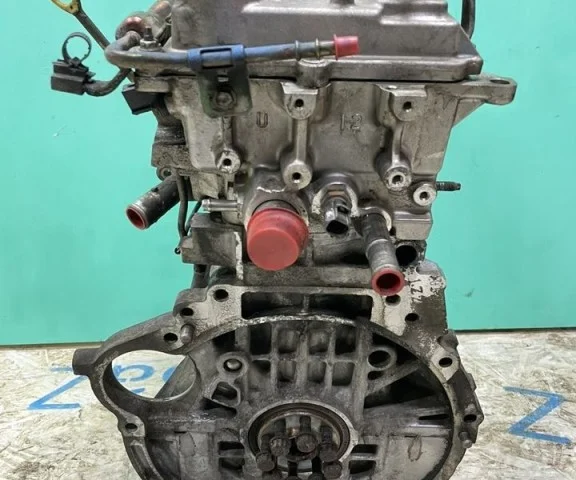 Двигатель для Toyota Avensis Универсал T250 2003-2008 на фотографиях