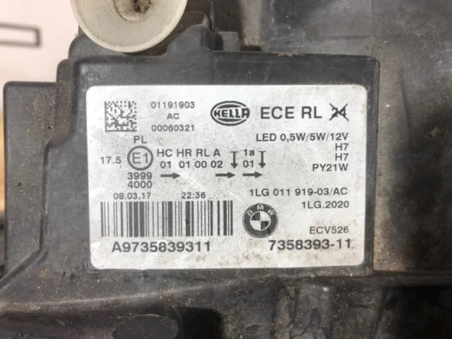 Фара левая для BMW 1er Ф20 2011-2015 на фотографиях