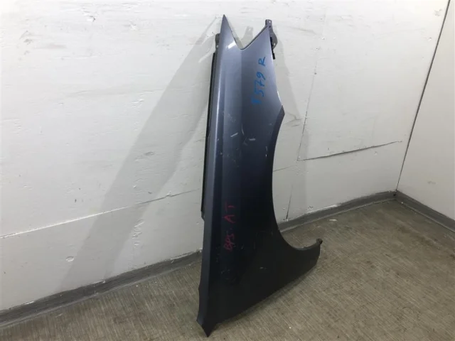 Крылья для Subaru Legacy BL/B13 2003-2009 на фотографиях