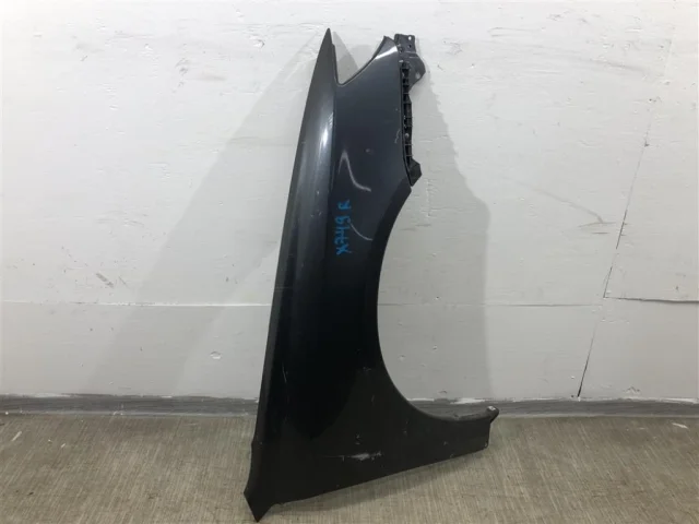 Крылья для Subaru Legacy BL/B13 2003-2009 на фотографиях