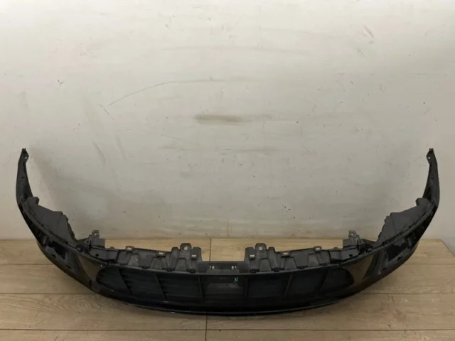 Бампер передний для Porsche Macan 95B 2014-2023 на фотографиях