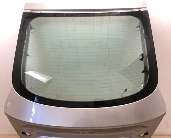 Крышка багажника для Audi A7 4G 2010-2014 на фотографиях