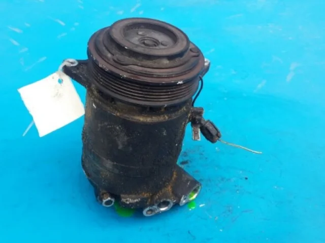 Компрессор кондиционера для Nissan Teana J31 2003-2007 на фотографиях