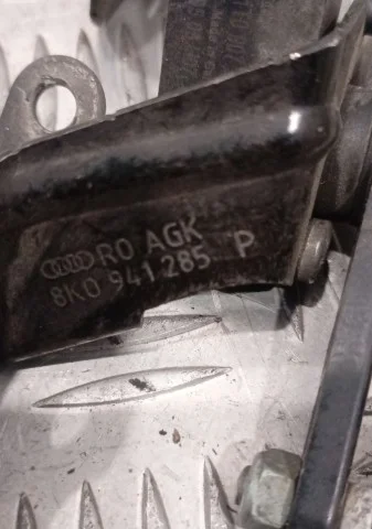 Датчик дорожного просвета передний для Audi A4 B8 2007-2015 на фотографиях