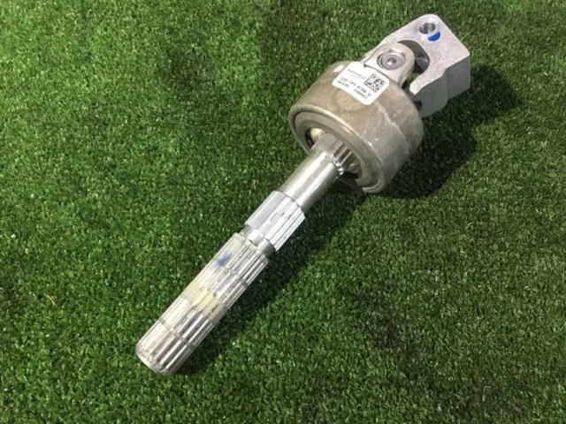 Рулевой кардан для BMW 5er Е61 Touring 2003-2010 на фотографиях