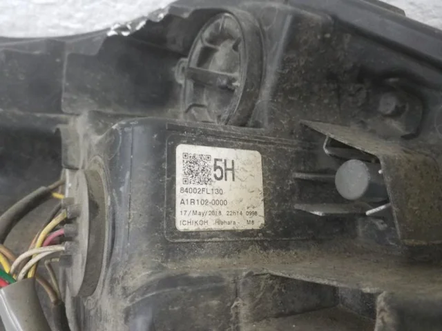 Фара ксенон левая для Subaru XV GT/G24 2017+ на фотографиях