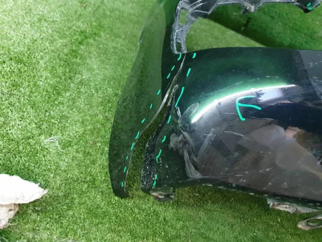 Спойлер переднего бампера для Toyota Land Cruiser J300 2021+ на фотографиях