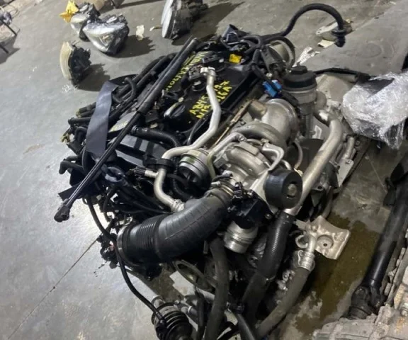 Двигатель без навесного для BMW 1er Ф20 2011-2015 на фотографиях