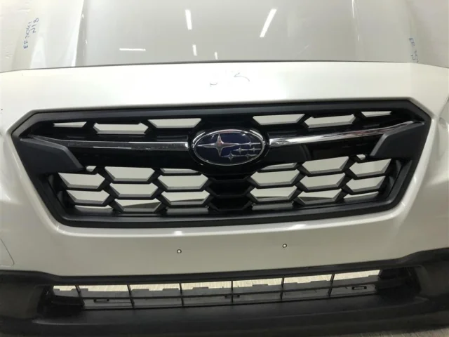 Фара ксенон левая для Subaru XV GT/G24 2017+ на фотографиях