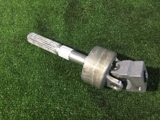 Рулевой кардан для BMW 5er Е61 Touring 2003-2010 на фотографиях