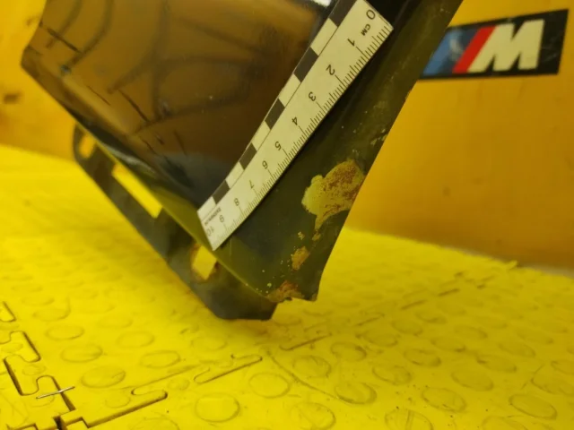 Крыло правое для Mercedes-Benz S class W220 1998-2005 на фотографиях