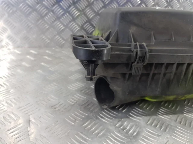 Корпус воздушного фильтра для Ford Transit 2006-2013 Фургон на фотографиях