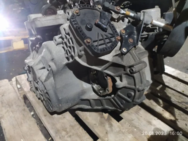 АКПП для Volkswagen Golf VI (5K) Variant 2009-2013 на фотографиях