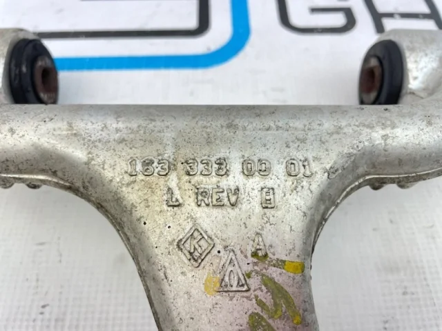 Рычаг передний левый верхний для Mercedes-Benz M class W163 1998-2005 на фотографиях