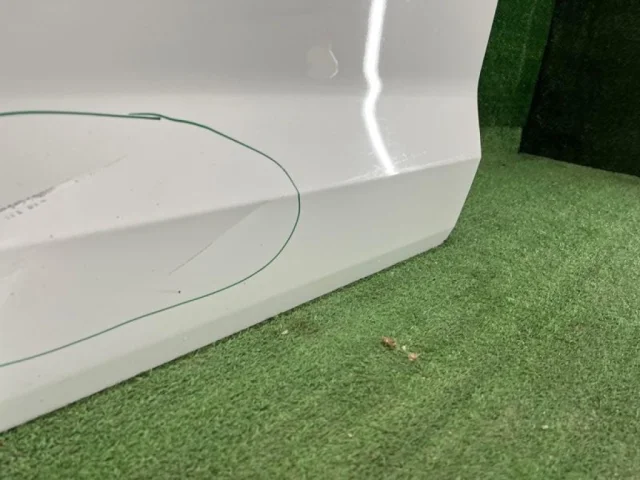 Накладка на дверь передняя левая для Volkswagen Polo V Седан (6R) 2009-2015 на фотографиях