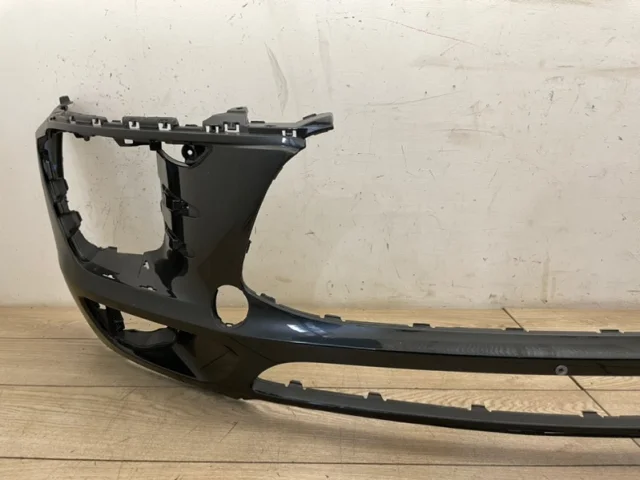 Бампер передний для Porsche Macan 95B 2014-2023 на фотографиях