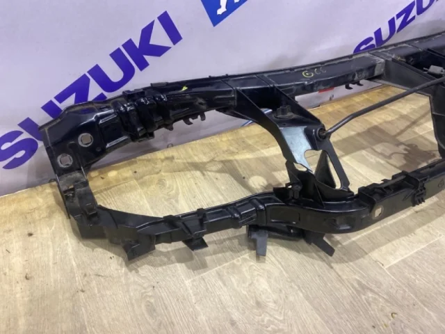 Панель радиатора (телевизор) для Ford Galaxy CD340 2006-2015 на фотографиях