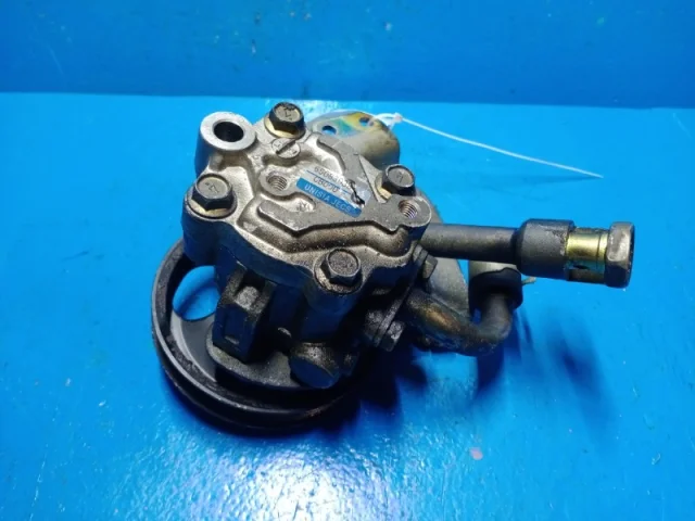 Насос ГУР для Nissan Teana J31 2003-2007 на фотографиях