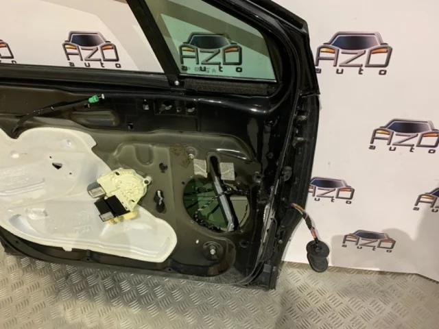 Двери для Citroen C4 Хэтчбек 2004-2011 на фотографиях