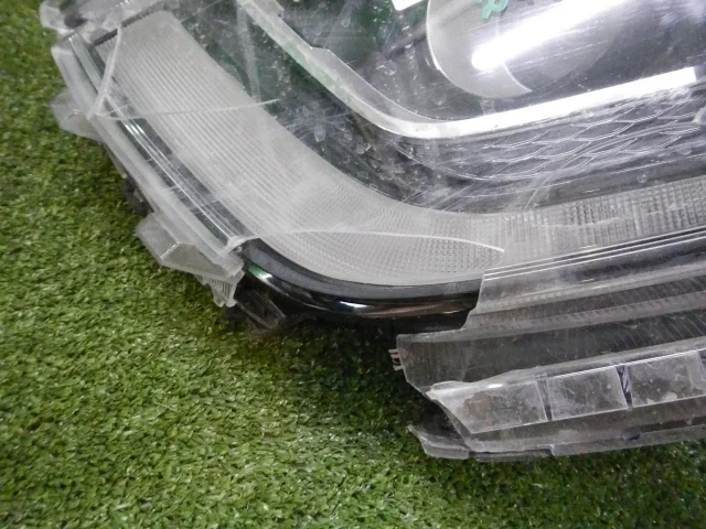 Фара левая для Hyundai Creta 2 SU2 2021+ на фотографиях