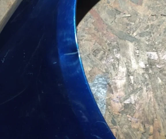 Крылья для Volkswagen Passat Variant (B6, Typ 3C) 2004-2010 на фотографиях