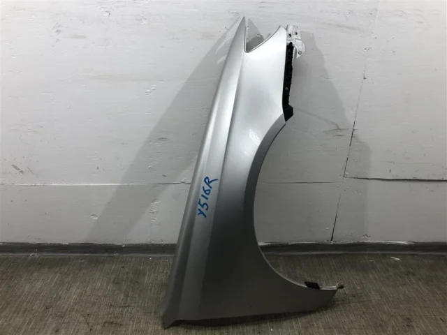 Крылья для Subaru Legacy BL/B13 2003-2009 на фотографиях