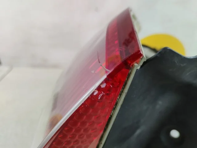 Фонарь левый для Ford Kuga CBV 2008-2013 на фотографиях