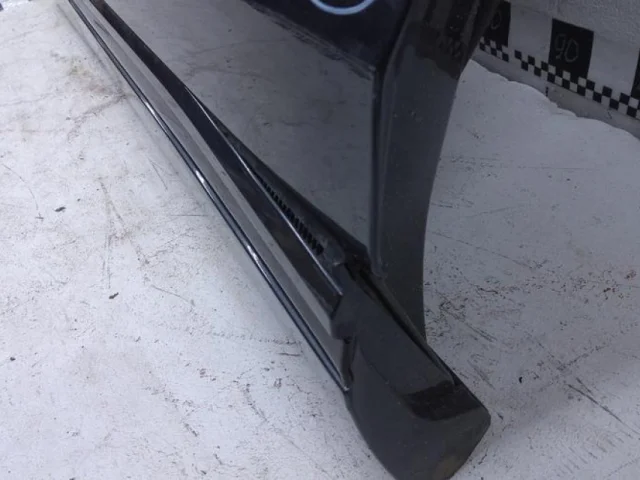 Дверь передняя левая для Audi Q8 4M 2018-2023 на фотографиях