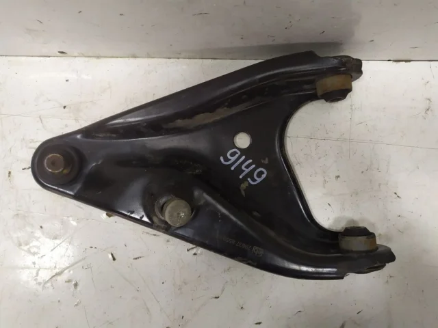 Рычаг передний левый нижний для Nissan Almera G15 2012-2019 на фотографиях