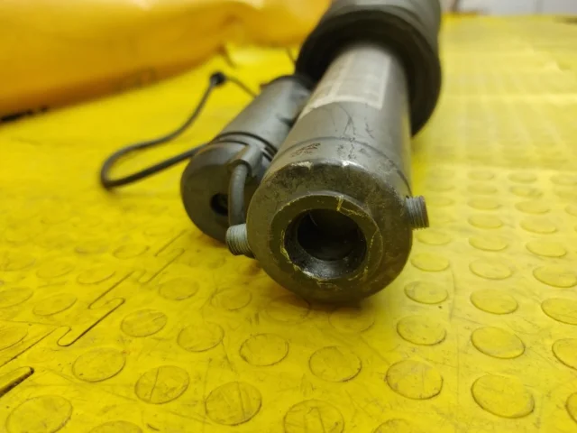 Пневмоподушка передняя левая для Mercedes-Benz S class W220 1998-2005 на фотографиях