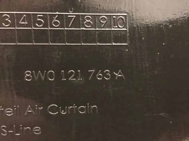 Решетка радиатора для Audi A4 B9 2015+ на фотографиях