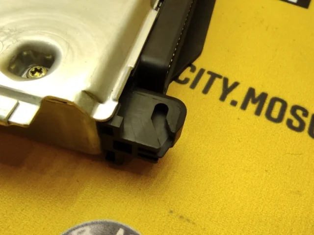 Блок управления двигателем для BMW 7er Е38 1994-2001 на фотографиях