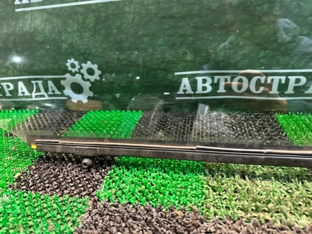 Стекло двери переднее левое для Lexus RX GGL10,15,16W, GYL10,15,16W (JDM) 2009-2014 на фотографиях