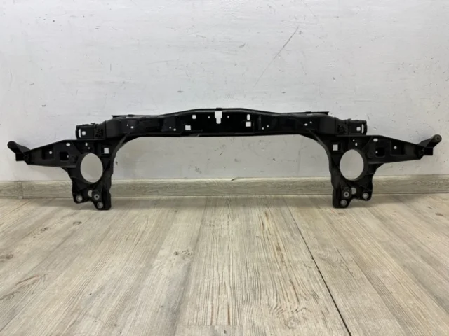 Панель радиатора (телевизор) для Porsche Cayenne 958 Rest 2014-2018 на фотографиях