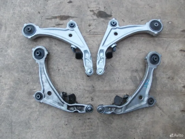 Рычаг передний правый верхний для Nissan Teana J32 2008-2013 на фотографиях