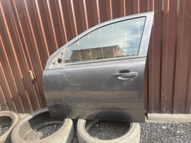 Двери для Opel Astra G Хэтчбек-5 1998-2005 на фотографиях