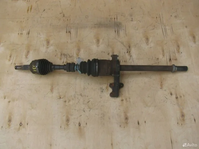 Привод передний правый для Nissan Teana J31 2003-2007 на фотографиях