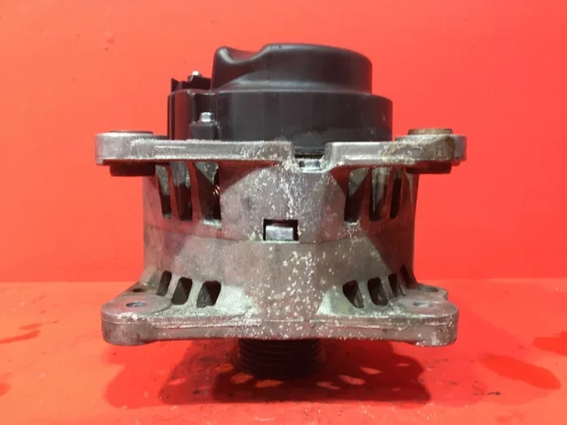 Генератор для Skoda Fabia 5J Estate 2007-2015 на фотографиях