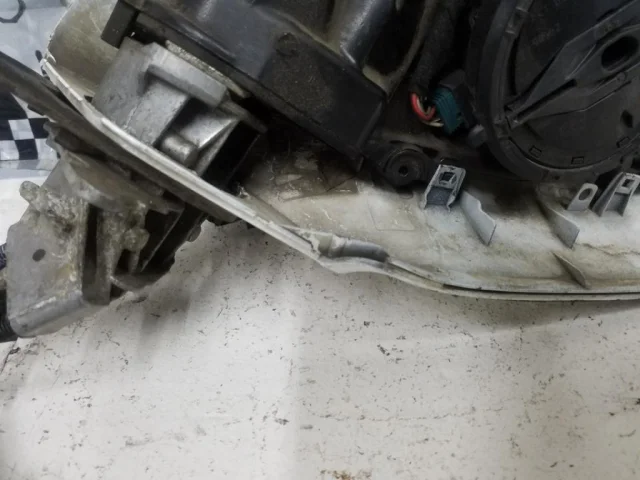 Стекла и зеркала для Audi A7 4G 2010-2014 на фотографиях