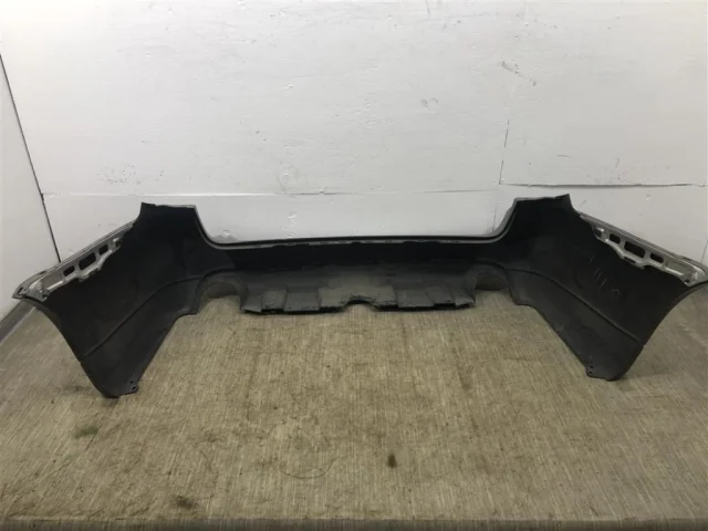 Бампер для Subaru Legacy Универсал BP/B13 2003-2009 на фотографиях