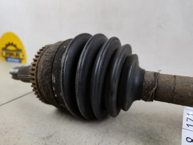 Привод передний правый для SsangYong Actyon CK rest 2013-2014 на фотографиях