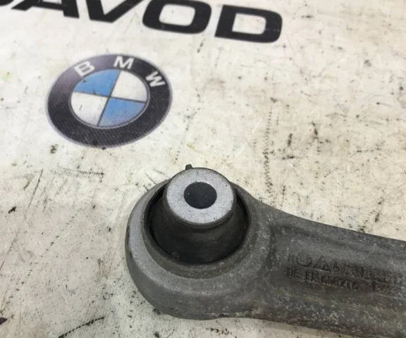 Рычаг передний левый верхний для BMW 5er Ф10 2010-2013 на фотографиях