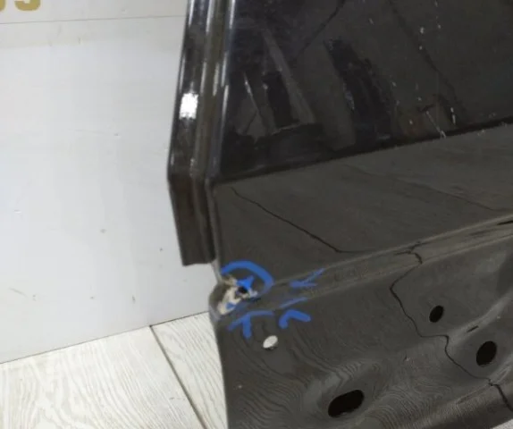 Дверь задняя левая для Volkswagen Touareg III (CR) 2018+ на фотографиях