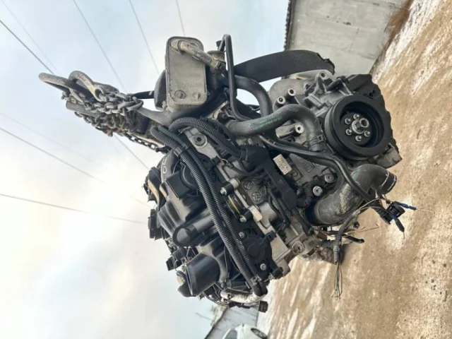 Двигатель для BMW 1er Ф20 rest.1 2015-2020 на фотографиях